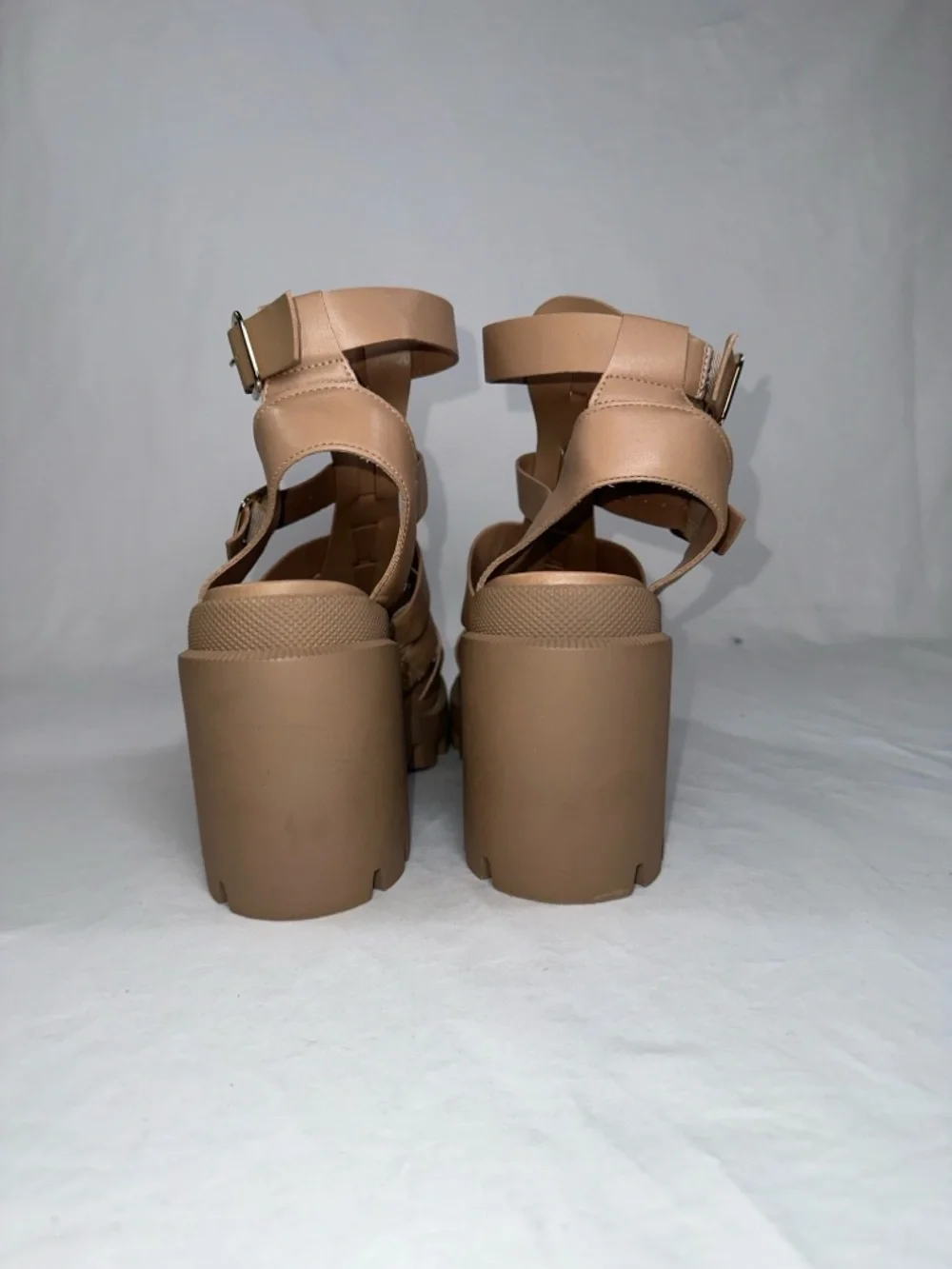Steve Madden Cosmic Gladiator Platform Sandal Chunky Lug Sole Nude Womens Size 9